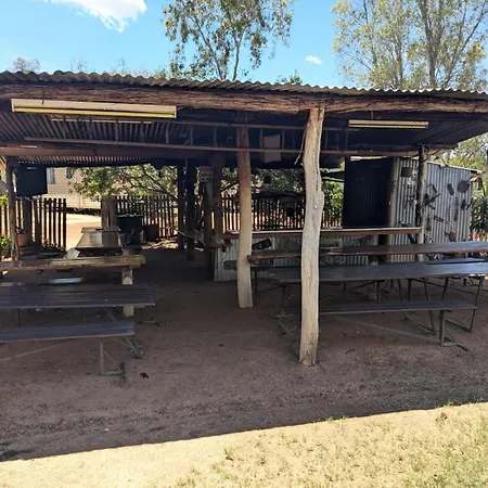 Blackall Caravan Park-3
