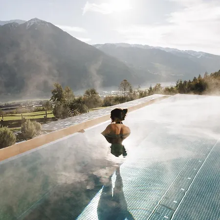 Aster Boutique Hotel & Chalets-3