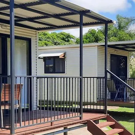 Blue Dolphin Caravan Park Yeppoon-2