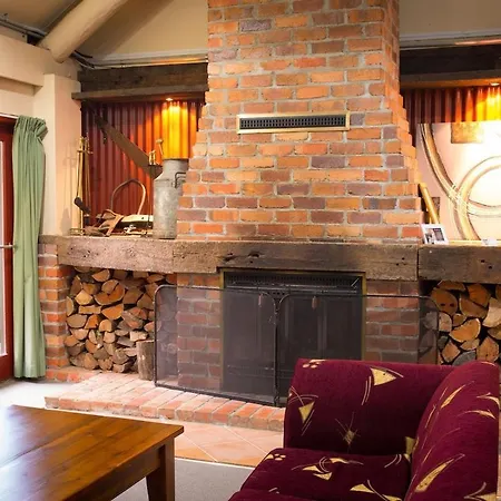 Cedar Lakes Country Resort Gold Coast Hinterland-2