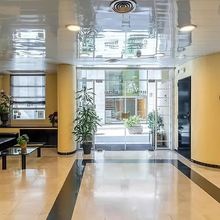 Aparthotel Bertran-2