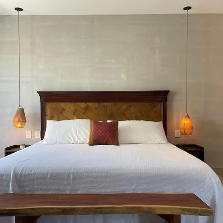 *Casa Aluxes- Guesthouse*-3