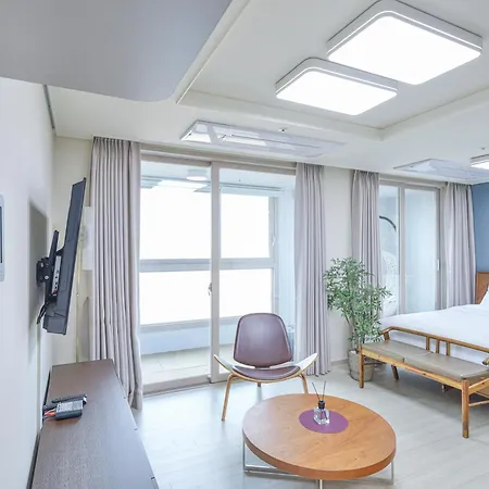 Landmark Stay In Songdo-3