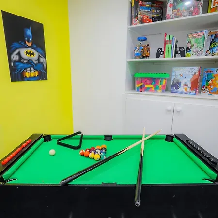 Napoli Games Apartments By Dimorra-3