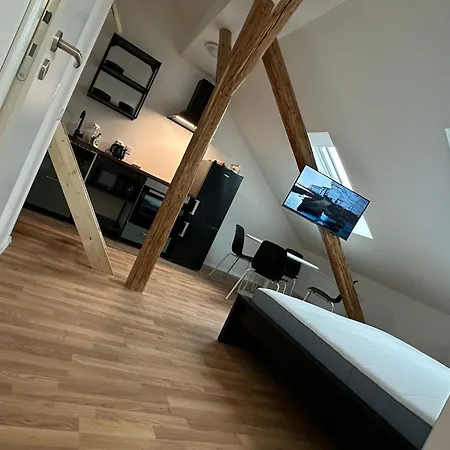 Zizkov Tower Suites-2