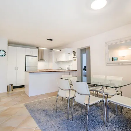 Onetangi Beach Apartments-2