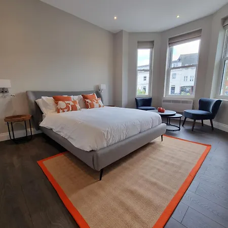 The Ivy Apartments-2