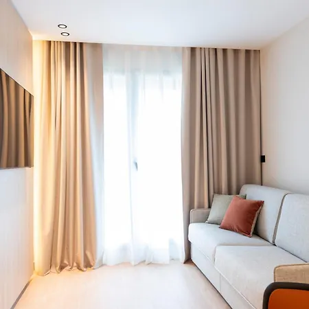 Aparthotel Atenea Calabria-3