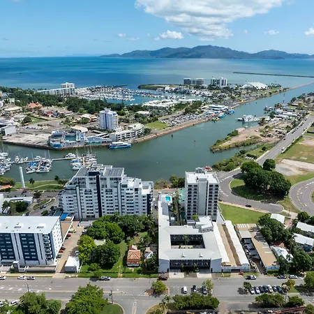 Oaks Townsville Hotel-2