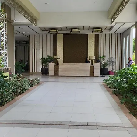 The Atherton- Spacious Modern Condo Unit In Paranaque Near The Airport, Makati, Bgc And Highways-2