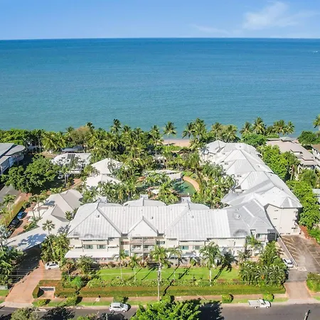 Coral Sands Beachfront Resort-3