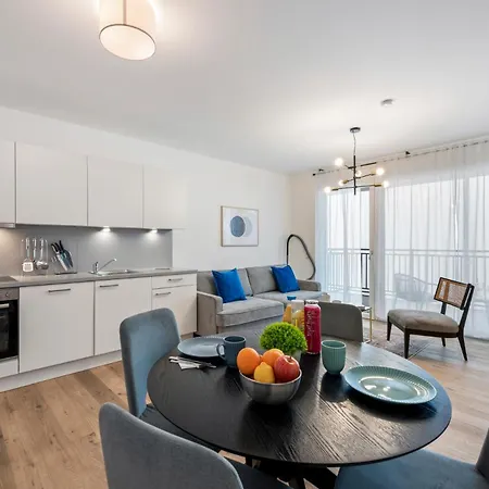 Vienna Hills Living-3