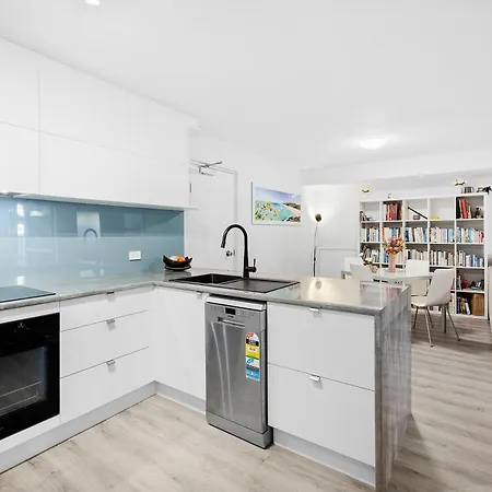 Coral Sea Apartments-2