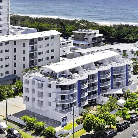 Coral Sea Apartments-3