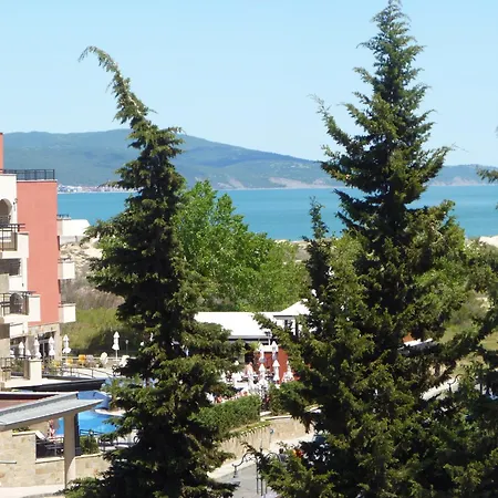 Apartment Tourist Complex Rose Village-2
