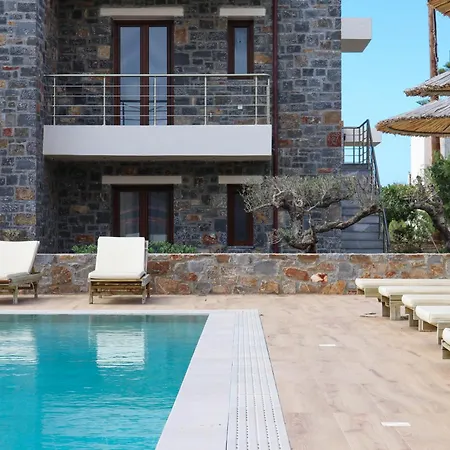Volta Suites And Villas-3