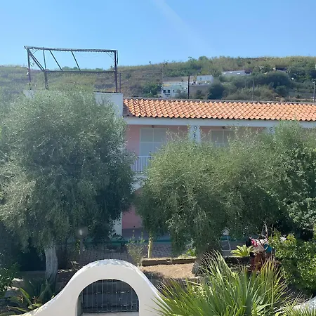 Residence Baia Di Sorgeto-3
