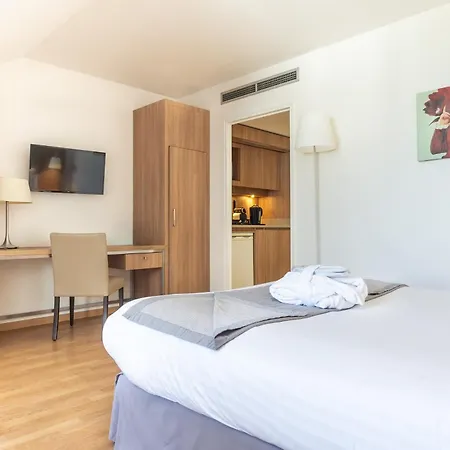 Residhome Roissy Park-3