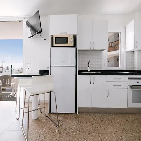 Apartamentos Livvo Tarahal-2