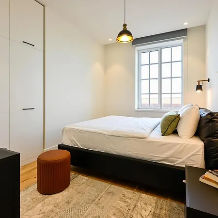 12, Apartments, 4-6 Pers, Central, Stunning View, Near Supermarket & Public Transport-3
