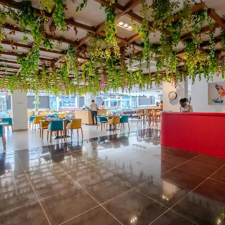 Kingfisher Nest Hotel Suites- Westlands, Near Sarit Center-3