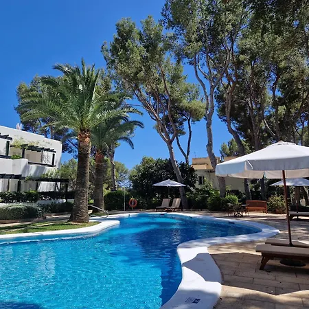 Apartamentos Los Tilos-3