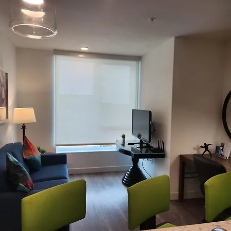 Urban Gorgeous Hollywood Living With Rooftop Views And Bbq, Gym-3