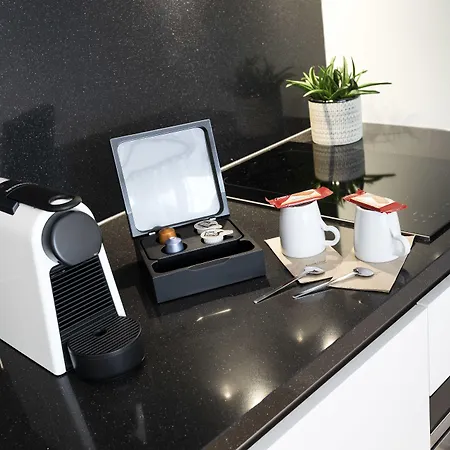 Premier Suites Antwerp-2