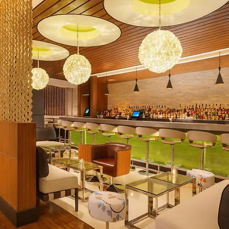 Luxury Suites At Palms Place-3
