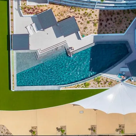 Azzure Bokarina Penthouse- Brand New- Ocean View- Resort Style Pool- Steam Room-3