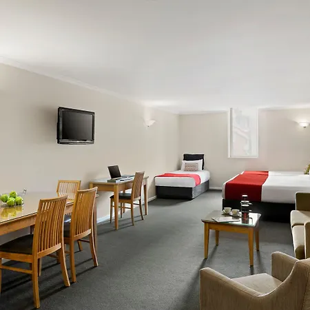 Hobart Waterfront Apartments-3