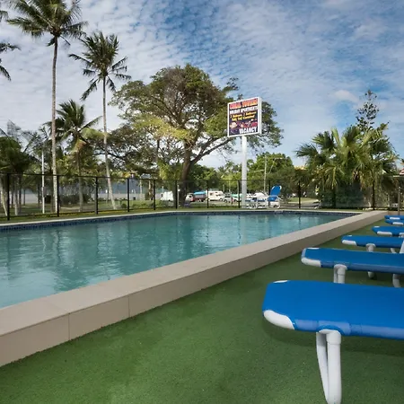 Coral Towers Holiday Suites-3