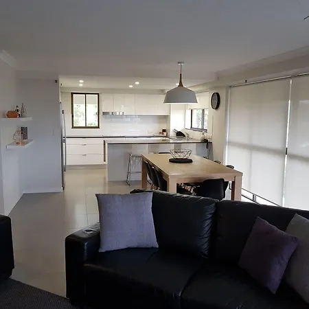 Gemini Court Holiday Apartments-2