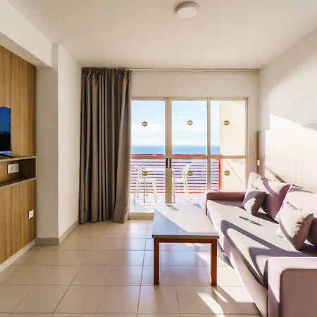 Apartamentos El Faro By Mc-2