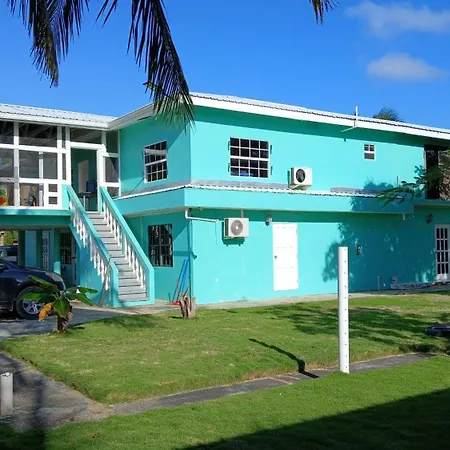 Bamboleo Inn-3