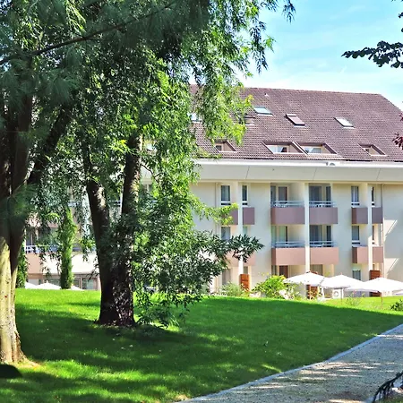 Residence La Reserve Geneve Ferney Voltaire-2