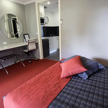 Cattlemans Country Motor Inn & Serviced Apartments-3