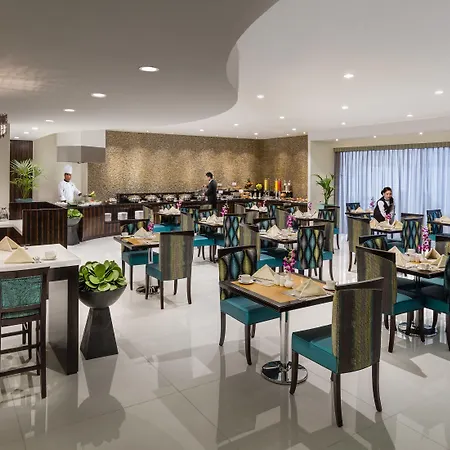 Savoy Crest Hotel Apartments-2