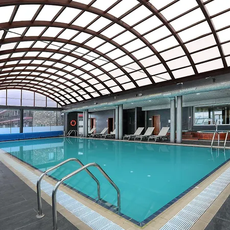 Guitart La Molina Aparthotel&Spa-2