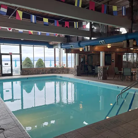 Pinestead Reef Resort-3