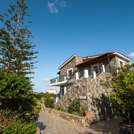 Medusa Villa-3