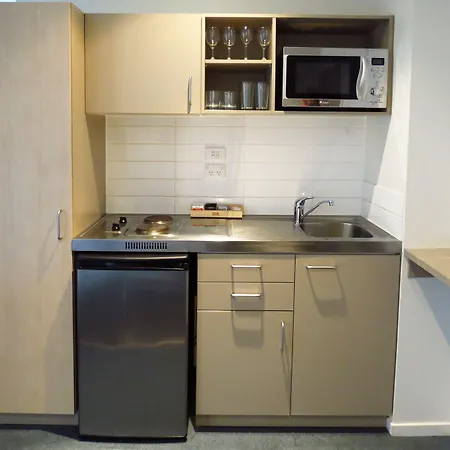 Tetra Serviced Apartments By Castle-3