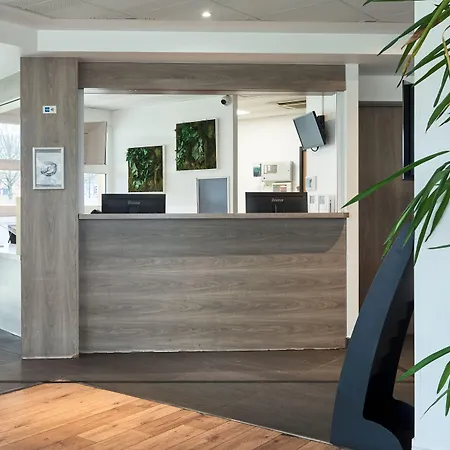Residhome Roissy Village-3