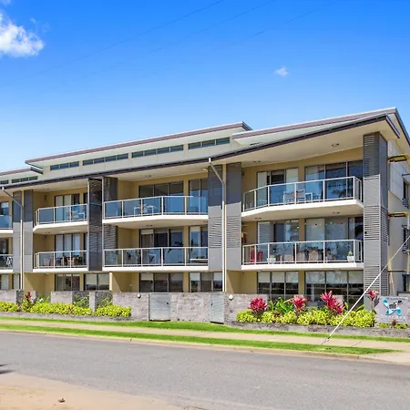 Beaches On Lammermoor Apartments-3