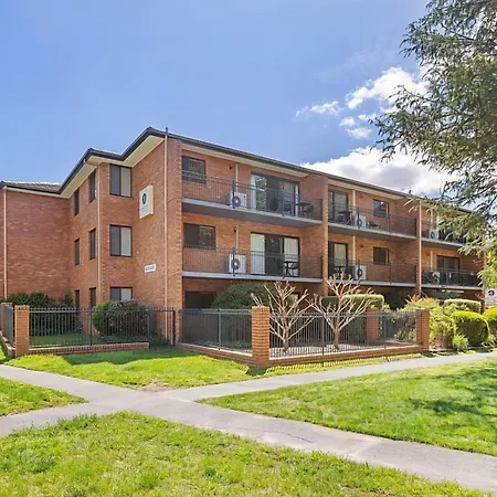 Oxley Court Serviced Apartments-3