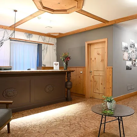 Radisson Residences Savoia Palace Cortina D'Ampezzo-3