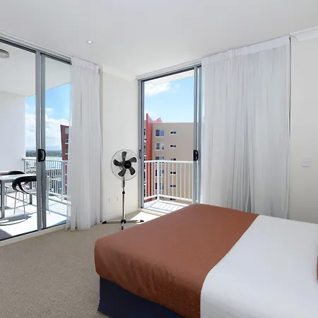 Macquarie Waters Boutique Apartment Hotel-2