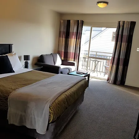Delago Motel/Apartments-2