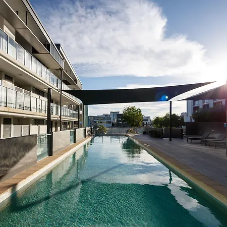 Central Islington Apartments-3