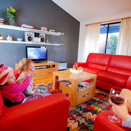 Esperance Island View Apartments-2